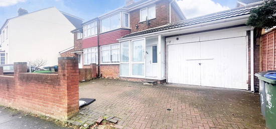 Property to rent in Black Lake, West Bromwich B70