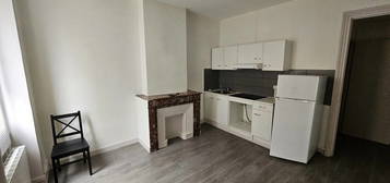 Appartement  à louer, 2 pièces, 1 chambre, 30 m²