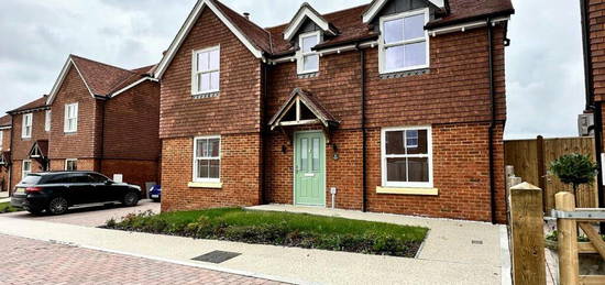 4 bedroom detached house