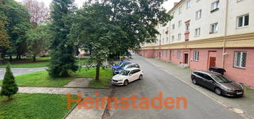 Byt 1+kk, 24 m², nám. Budovatelů, Karviná