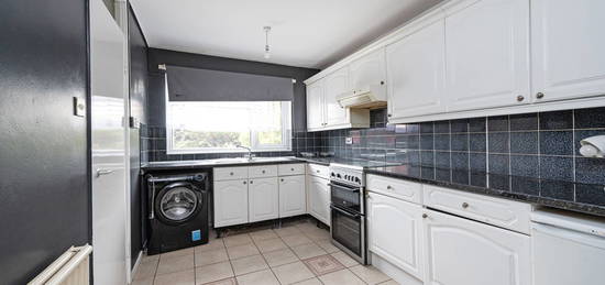 3 bed terraced house to rent