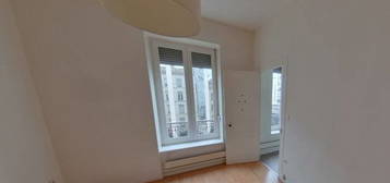 Location appartement 1 pièce 27 m²