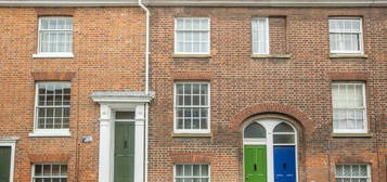 3 bedroom terraced house