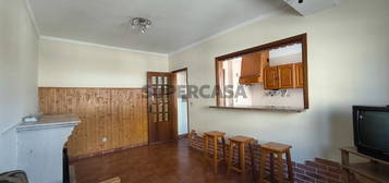 Apartamento T1 para venda em Oliveira do Bairro