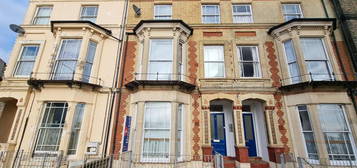 Flat to rent in Waterloo Road, Lowestoft NR33