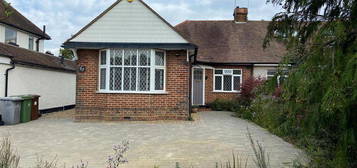 3 bedroom semi-detached bungalow to rent