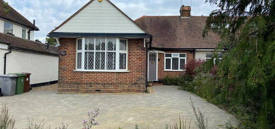 Semi-detached bungalow to rent in Billy Lows Lane, Potters Bar EN6