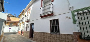 Casa de pueblo en venta en calle Real