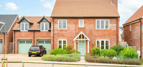 5 bedroom detached house for sale