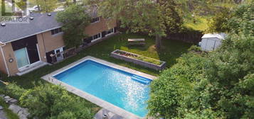 423 SCARSDALE CRESCENT, Oakville (WO West), Ontario