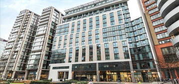 Flat to rent in Merchant Square, London W2