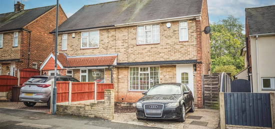 2 bed semi-detached house for sale