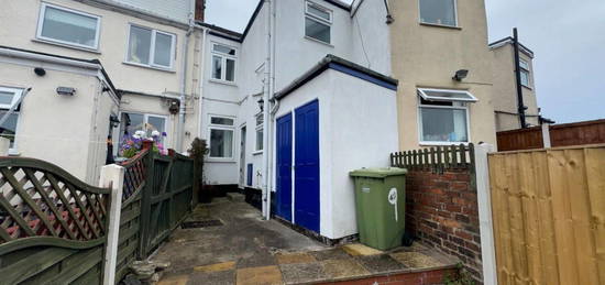 2 bed terraced house to rent