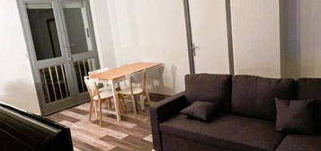 Studio meublé  à louer, 1 pièce, 22 m², Étage 2/–