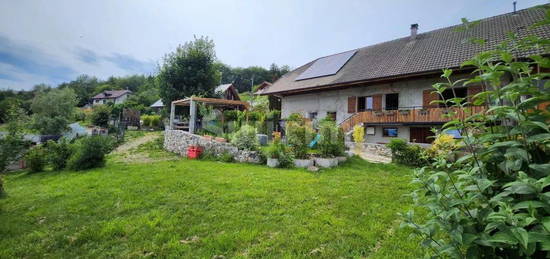 Ferme 5 pièces 140 m²