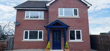 4 bedroom detached house