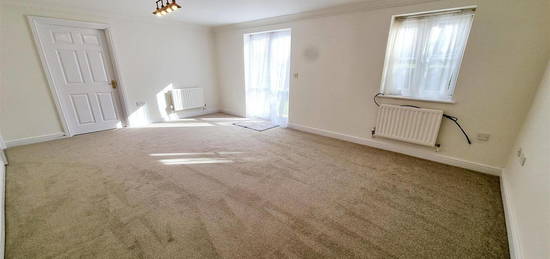 Maisonette to rent in Sovereign Mews, Cockfosters, Barnet EN4