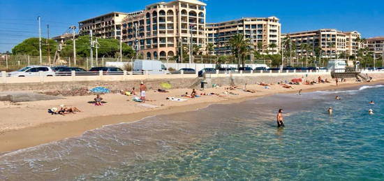 Appartement près de la plage & gare de train