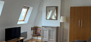 Studio meublé - PARIS 17e