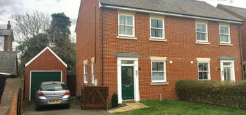 2 bedroom semi-detached house