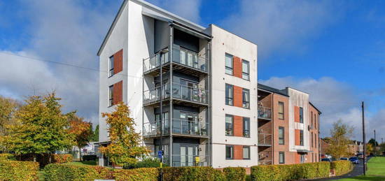 Flat for sale in Frogmill Road, Birmingham, West Midlands B31