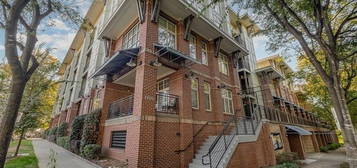 1101 W 1st St Apt 216, Charlotte, NC 28202