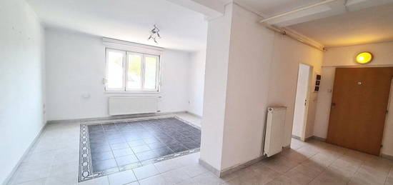 Prenajmeme 4+1 byt, Žilina -  V. Spaynola, 105 m², R2 SK.