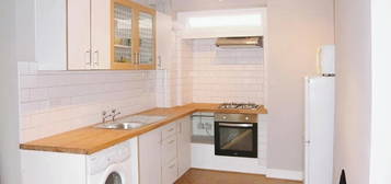 2 bedroom terraced house