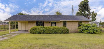 252 Maple St, Rolling Fork, MS 39159