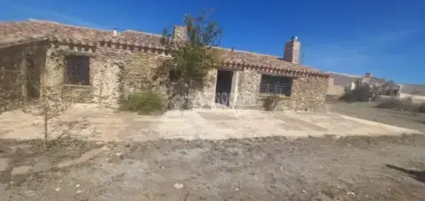 Casa r&#xFA;stica en Hu&#xE9;rcal-Overa