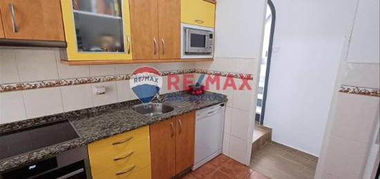 Casa adosada en venta en Rúa Abaixo, Coia