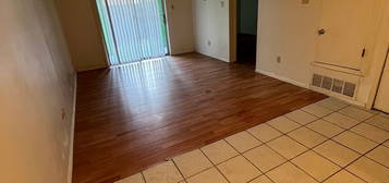 309 Sierra Dr SE Unit 108, Albuquerque, NM 87108