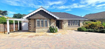 4 bedroom detached bungalow for sale