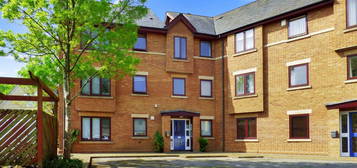 Shared accommodation to rent in Swan Court Paradise Street, Oxford OX1