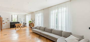 Maison de 9 pièces de 233 m2 avec jardin située à Ablon-sur-Seine