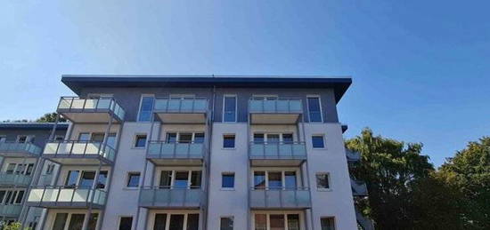 Sanierte Single-Wohnung in Hafennähe mit Balkon