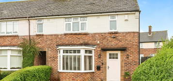 3 bed semi-detached house for sale