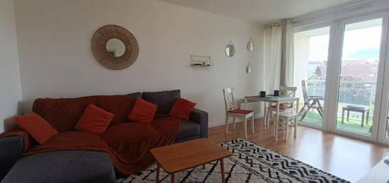 Appartement meublé  à louer, 2 pièces, 1 chambre, 53 m²