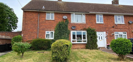 Flat to rent in Trussell Close, Winchester SO22