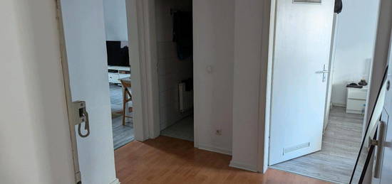 Wohnung 60m², 3 Zimmer, 2. OG  inkl. Küche im Unionsviertel