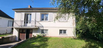 Maison de ville  à vendre, 4 pièces, 3 chambres, 76 m²