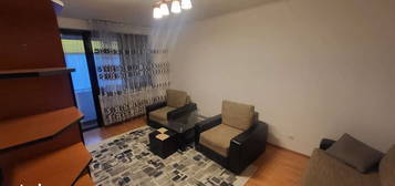 Apartament 3 camere Str. Huedin