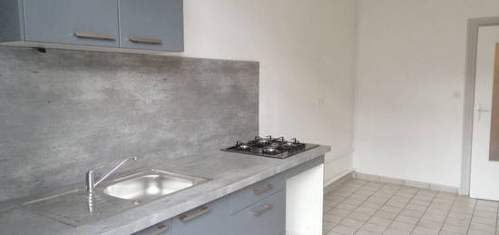 Appartement  à louer, 3 pièces, 2 chambres, 69 m²