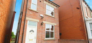 3 bedroom detached house