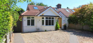 3 bedroom semi-detached house to rent