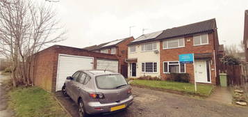 3 bed semi-detached house for sale