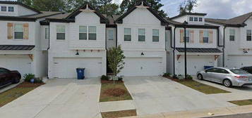 221 Auburn Valley Way, Auburn, GA 30011