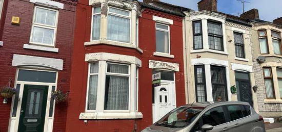 3 bedroom terraced house for sale