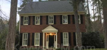 879 Sparkleberry Rd, Evans, GA 30809