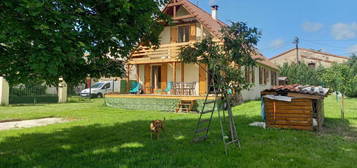 Très jolie maison calme en campagne